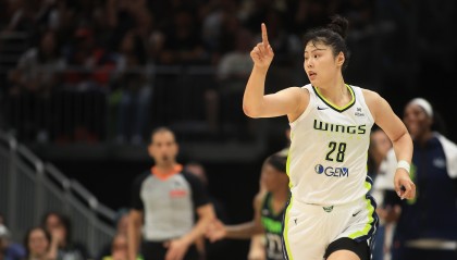 mksport-就赢了李月汝生涯新高那1场！飞翼惨遭火花绝杀 最近9战8负