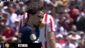 mksport-维球王！1粒进球&amp;传球成功率98.2%！维蒂尼亚当选全场最佳球员